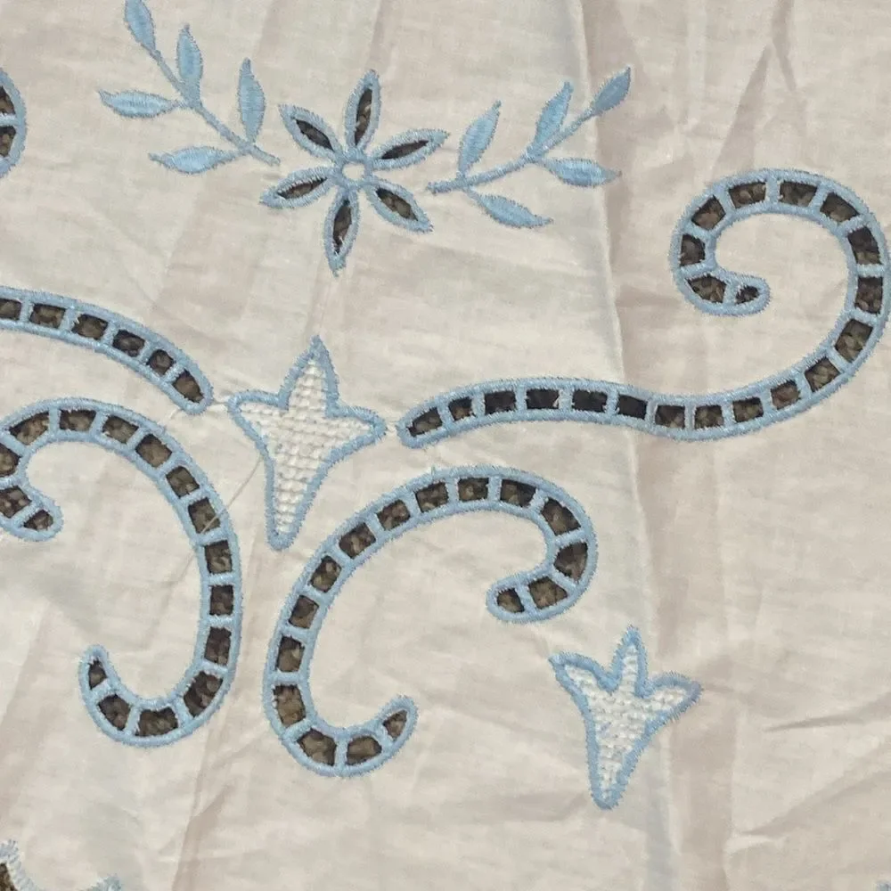 Set 2 Vintage White and Blue Embroidered Napkins